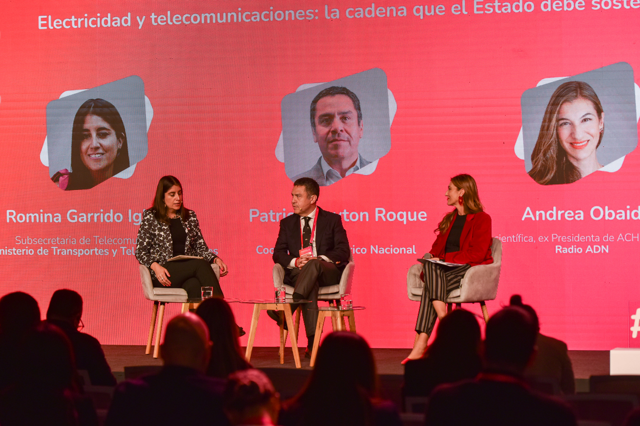 energía y telecomunicaciones en Chile — panel Subtel y Coordinador Eléctrico Nacional