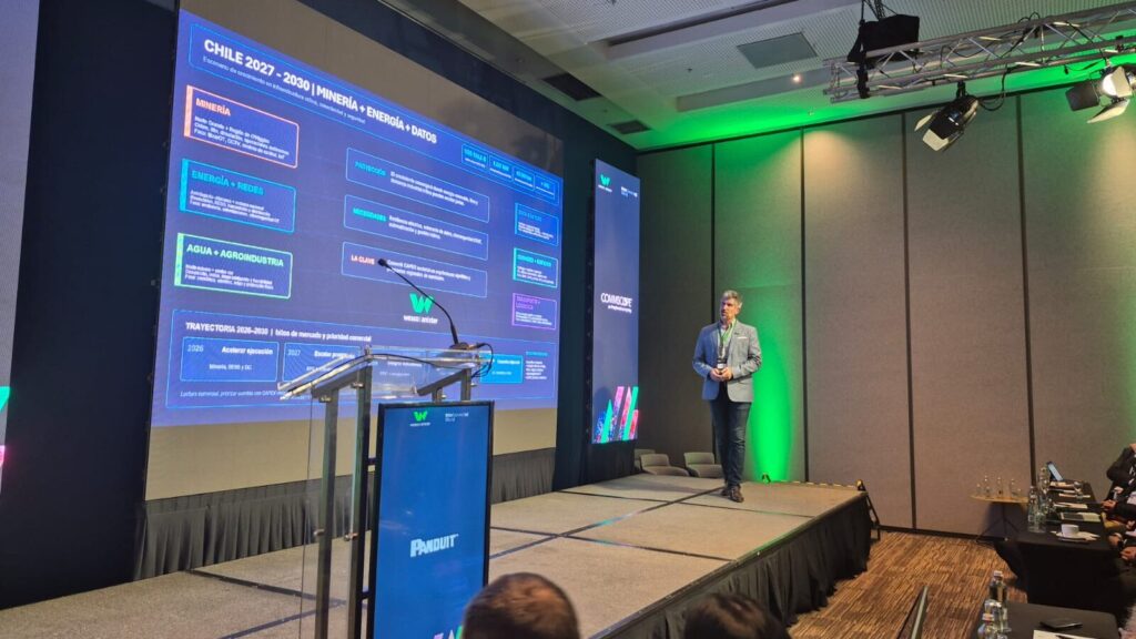 wesco-anixter-interconnected-world-mineria-energia-datos-2026
